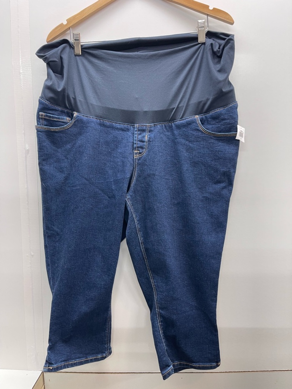 Old Navy‎ Dark Blue Maternity Denim Jean Capris with Charcoal Waistband